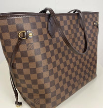 Load image into Gallery viewer, Louis Vuitton neverfull MM in damier ebene