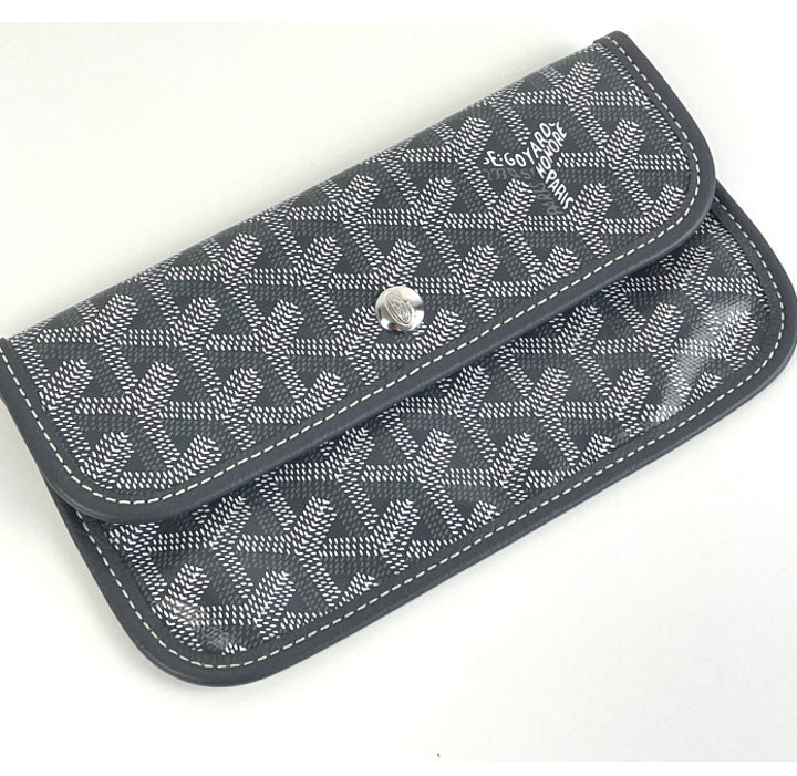 Goyard small pouch in grey canvas