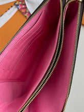 Load image into Gallery viewer, Louis Vuitton double zip pochette Vivienne