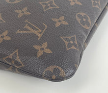 Load image into Gallery viewer, Louis Vuitton etui voyage pm in fuchsia