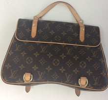 Load image into Gallery viewer, Louis Vuitton marelle sac a dos backpack or shoulderbag