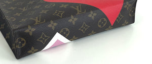 Louis Vuitton game on toiletry pouch 26