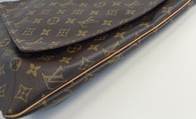 Load image into Gallery viewer, Louis Vuitton musette salsa GM