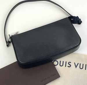 Louis Vuitton epi pochette accessories