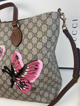 Load image into Gallery viewer, Gucci Limited Edition Soft GG Supreme Tote