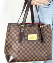 Load image into Gallery viewer, Louis Vuitton Hampstead MM damier