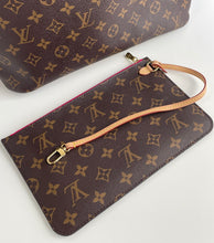 Load image into Gallery viewer, Louis Vuitton neverfull MM with pochette