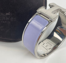 Load image into Gallery viewer, Hermes Clic Clac H enamel wide bracelet