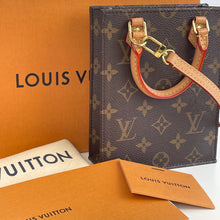 Load image into Gallery viewer, Louis Vuitton Petit Sac Plat in monogram