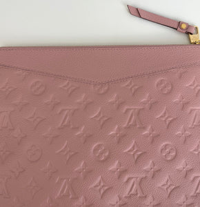 Louis Vuitton daily pouch rose poudre