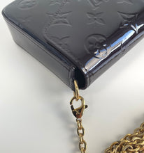 Load image into Gallery viewer, Louis Vuitton pochette felicie amarante