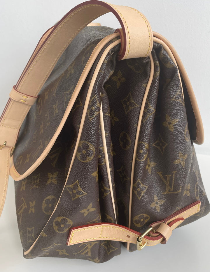 Louis Vuitton saumur MM – Lady Clara's Collection