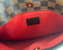 Load image into Gallery viewer, Louis Vuitton bloomsbury pm