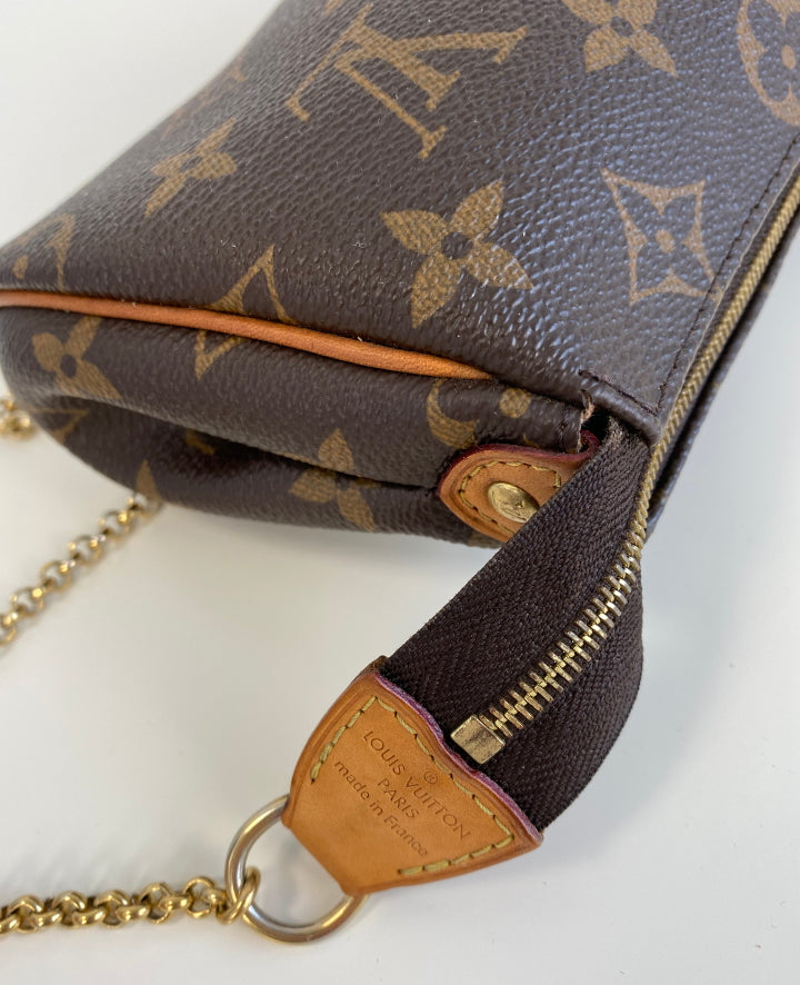 Eva leather handbag Louis Vuitton Brown in Leather - 35430784