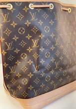 Load image into Gallery viewer, Louis Vuitton noe GM in monogram