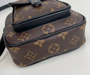 Louis Vuitton Christopher wearable wallet