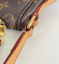 Load image into Gallery viewer, Louis Vuitton Mabillon