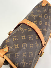 Load image into Gallery viewer, Louis Vuitton saumur MM 30