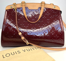 Load image into Gallery viewer, Louis Vuitton Brea MM vernis monogram rouge fauviste