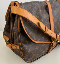 Load image into Gallery viewer, Louis Vuitton Saumur 35