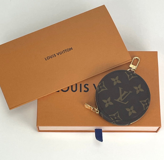 Louis Vuitton round coin purse