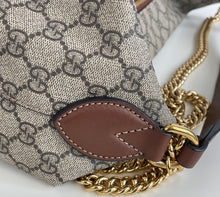 Load image into Gallery viewer, Gucci GG supreme chain hobo