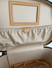 Load image into Gallery viewer, Louis Vuitton Nice vanity/ travel case with strap