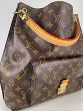Load image into Gallery viewer, Louis Vuitton metis hobo