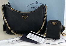 Load image into Gallery viewer, Prada Re-edition 2005 saffiano leather bag