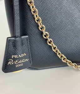 Prada Re-edition 2005 saffiano leather bag