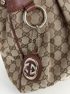 Gucci ebony GG Sukey medium