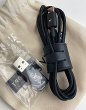 Load image into Gallery viewer, Louis Vuitton Horizon Wireless earphones black