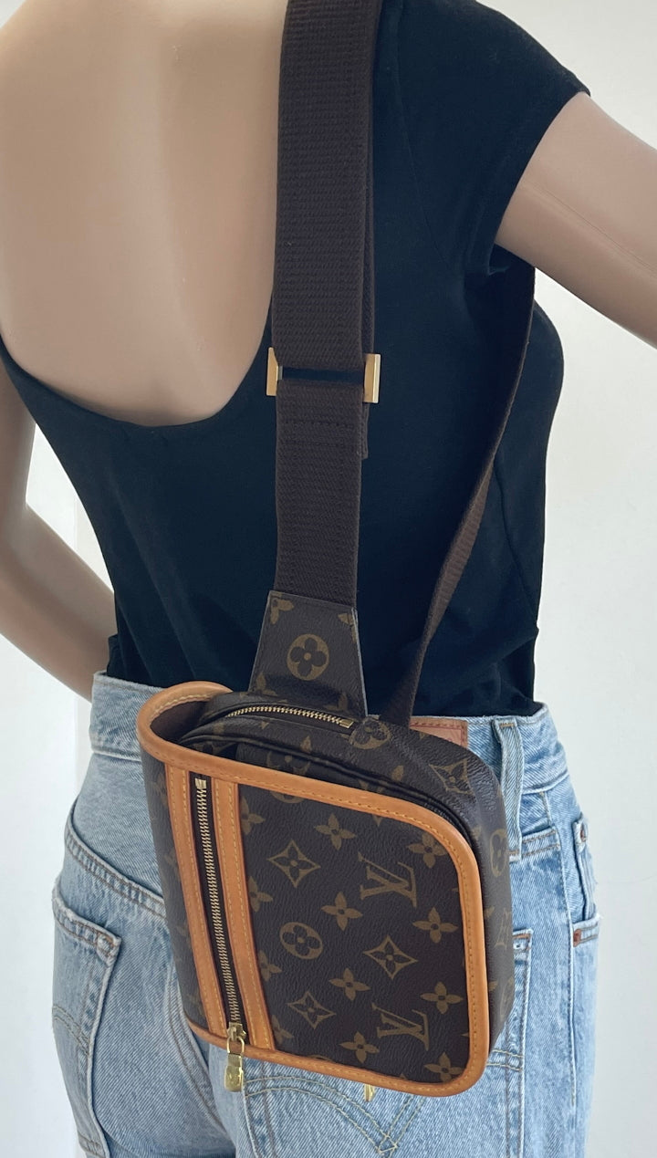 Louis Vuitton bosphore waist bag funny pack – Lady Clara's Collection