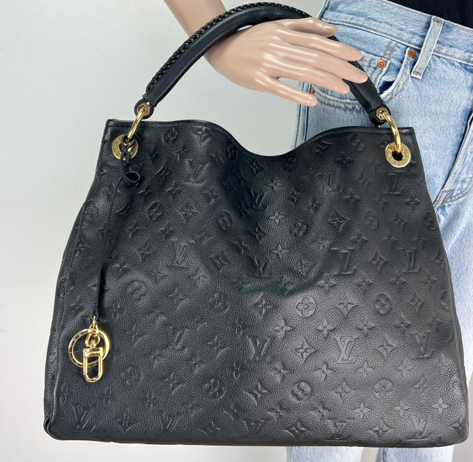 Louis Vuitton artsy MM monogram black empreinte leather