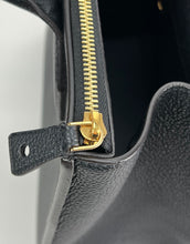 Load image into Gallery viewer, Louis Vuitton city steamer MM Noir