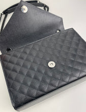Load image into Gallery viewer, Saint Laurent YSL medium envelope bag black