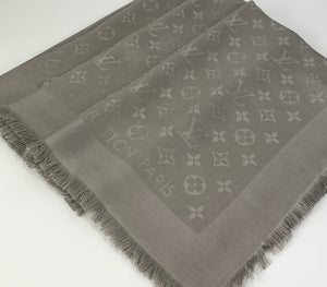 Louis Vuitton classique monogram shawl in verone