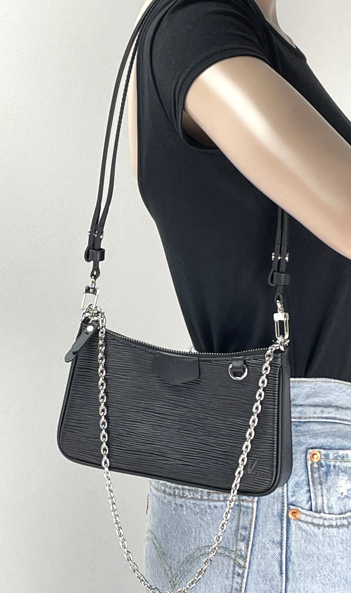easy pouch on strap black