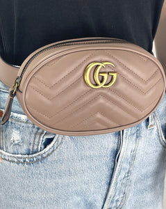 Gucci marmont matelasse belt beg in dusty pink 95/36