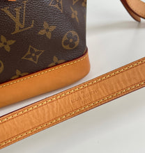 Load image into Gallery viewer, Louis Vuitton Noe BB monogram