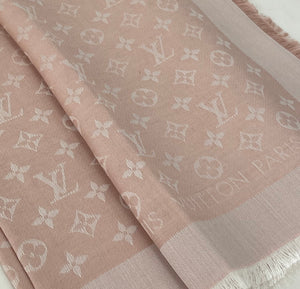 Louis Vuitton denim shawl rosa