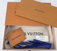 Load image into Gallery viewer, Louis Vuitton empreinte pochette felicie in dune