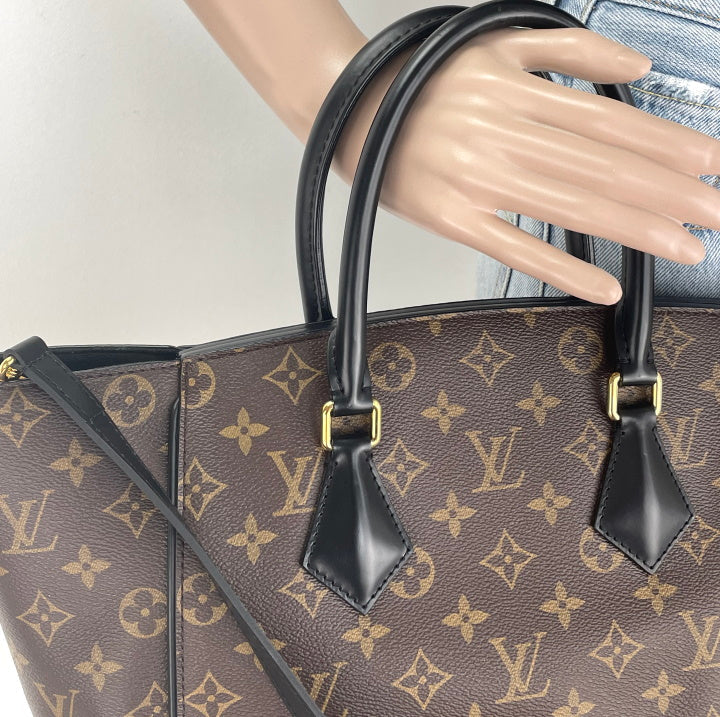 Louis Vuitton phenix MM – Lady Clara's Collection