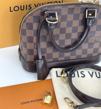 Load image into Gallery viewer, Louis Vuitton alma BB damier ebene