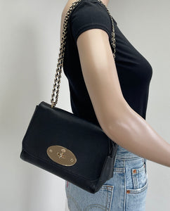 Mulberry lily small in black