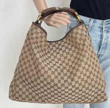 Load image into Gallery viewer, Gucci large horsebit hobo bag