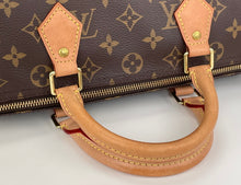 Load image into Gallery viewer, Louis Vuitton speedy 30 in monogram