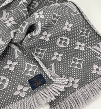 Load image into Gallery viewer, Louis Vuitton logomania scarf in pearl