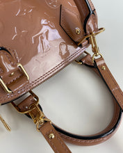 Load image into Gallery viewer, Louis Vuitton alma BB beige vernis leather