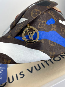 Louis Vuitton league of legends bumbag